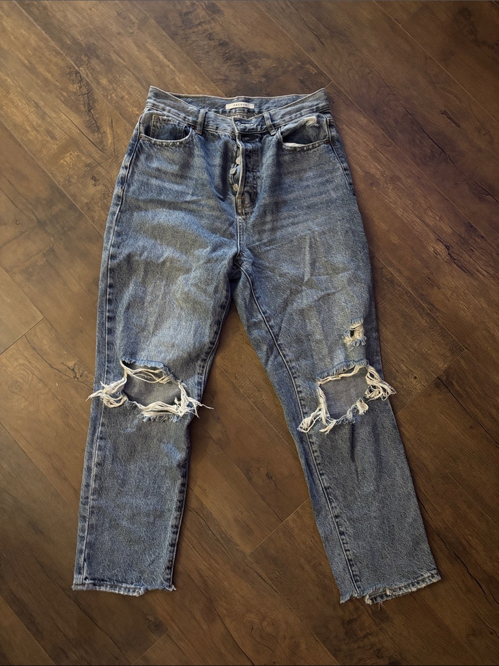 Distressed High-Rise Women’s Jeans